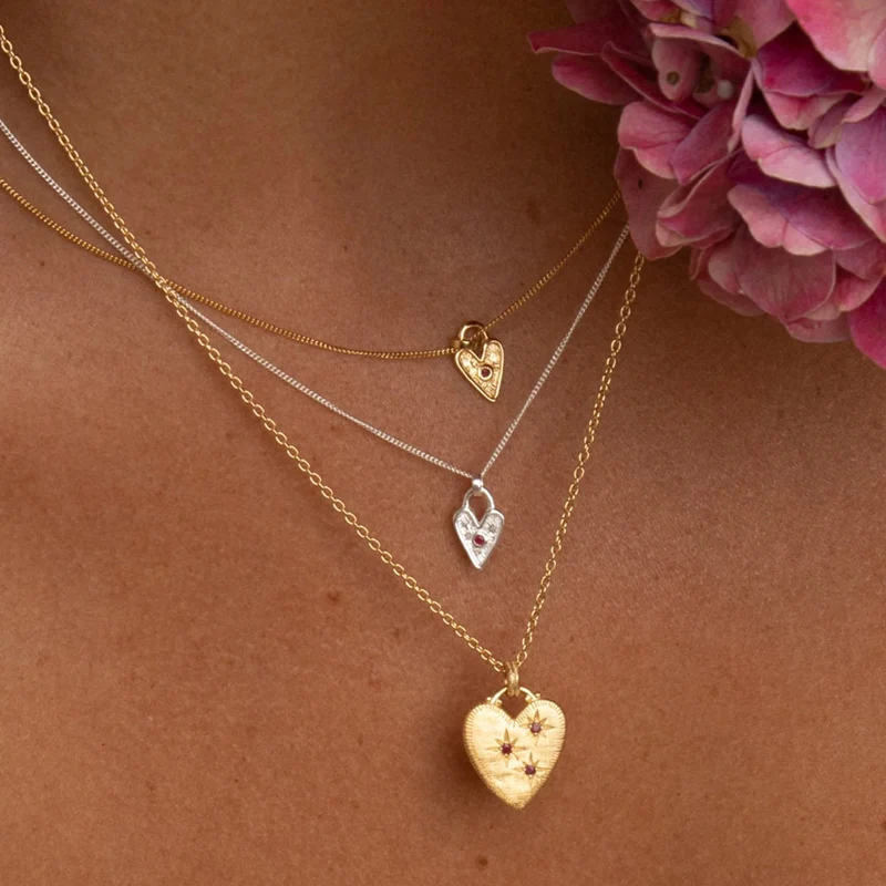 Amore Necklace - Gold - Image 4